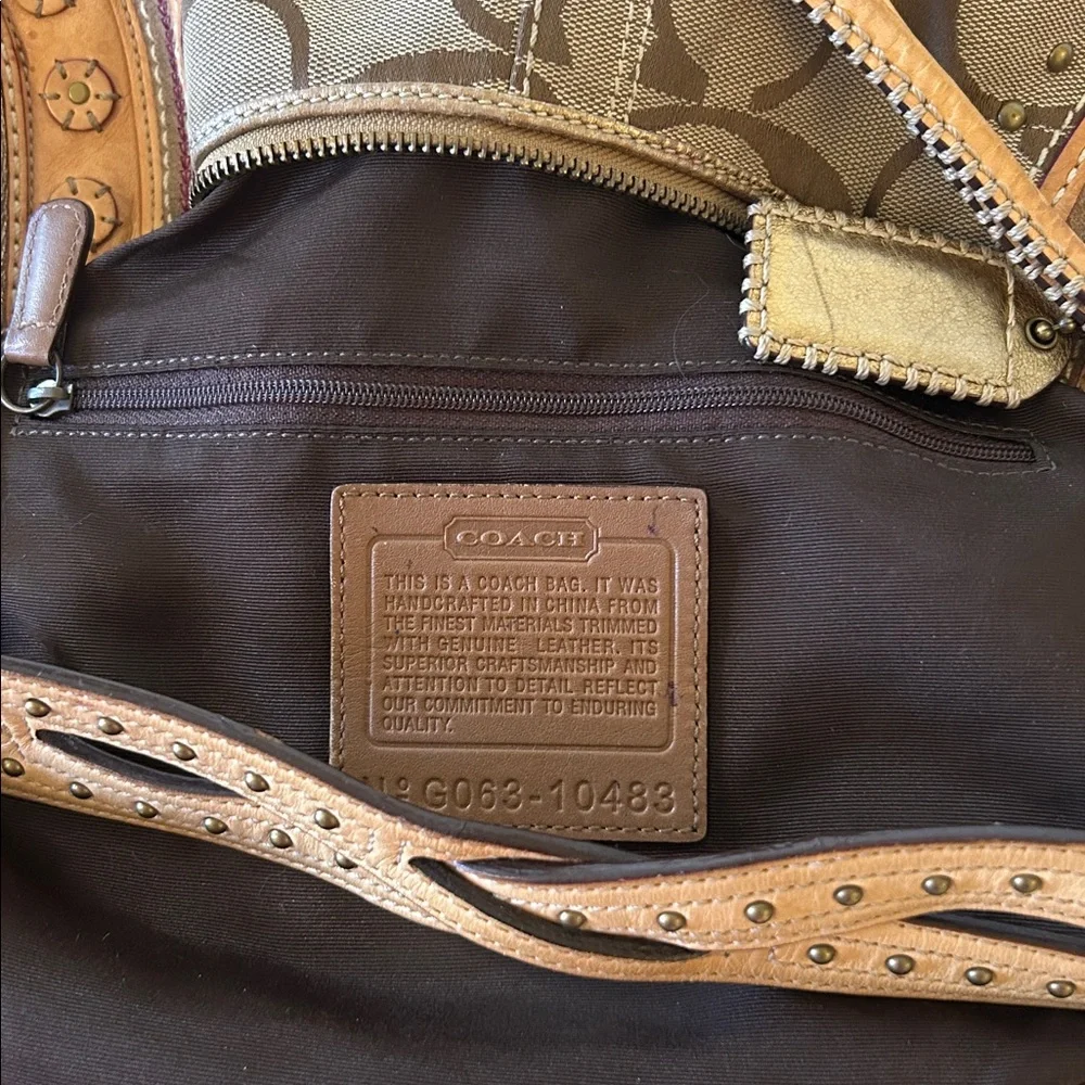 Coach Mia Soho Hobo Shoulder Bag 10483 - Picture 7 of 10